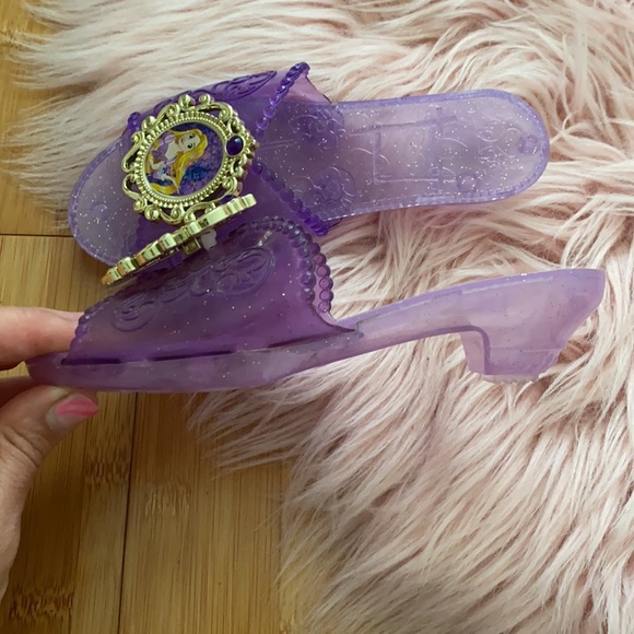 Rapunzel Dress Up Shoes - Picture 4 of 6
